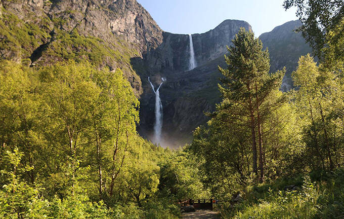 Thác Mardalsfossen Na Uy