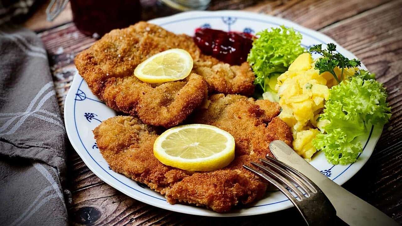 Cách làm món Wiener Schnitzel của Áo